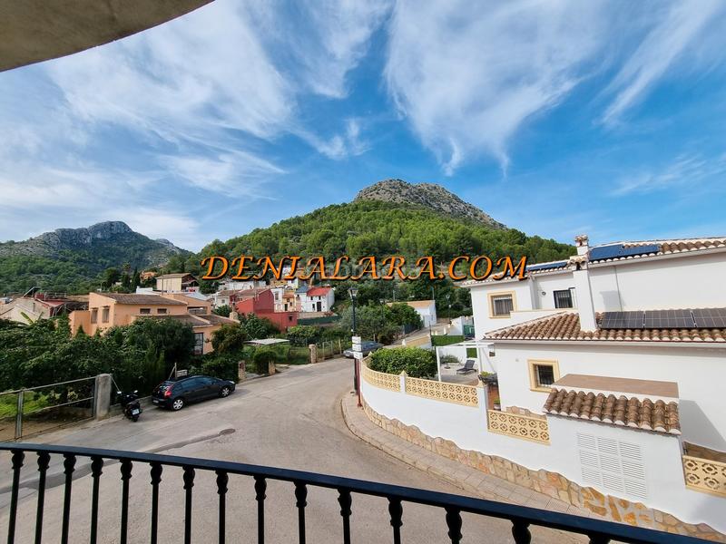 Foto cbc9646a-e670-4622-928d-67a0451e0512. Edificio  de 390 m² en venta – una oportunidad única para personalizar a tu gusto en Sagra