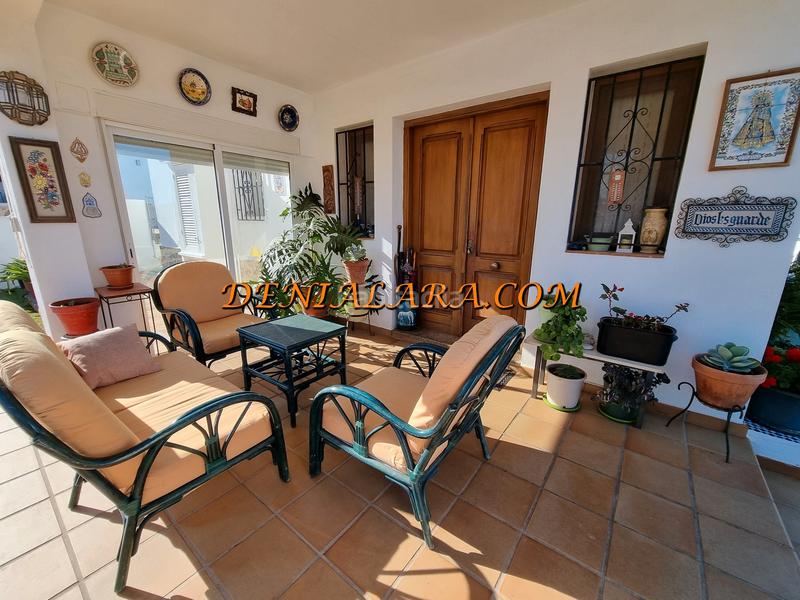 Foto 0e0a58ba-dffc-4369-86f3-7234cd2f262c. Chalet con camino parcheggio piscina in El Montgó Dénia