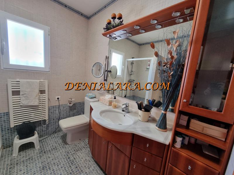 Foto 312e50a8-988d-4f59-85f2-6ebcd1d1c255. Chalet con camino parcheggio piscina in El Montgó Dénia