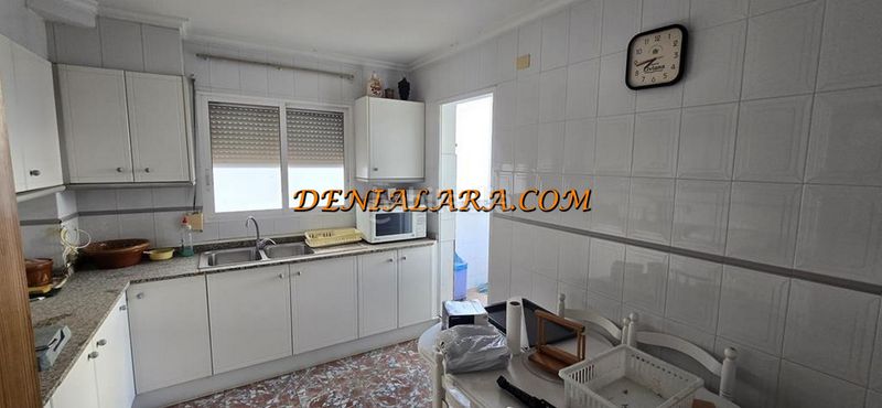 Foto 2b926aab-3584-4f47-8ce1-73b11a8a91df. Pis amb calefacció a Centro Urbano Dénia