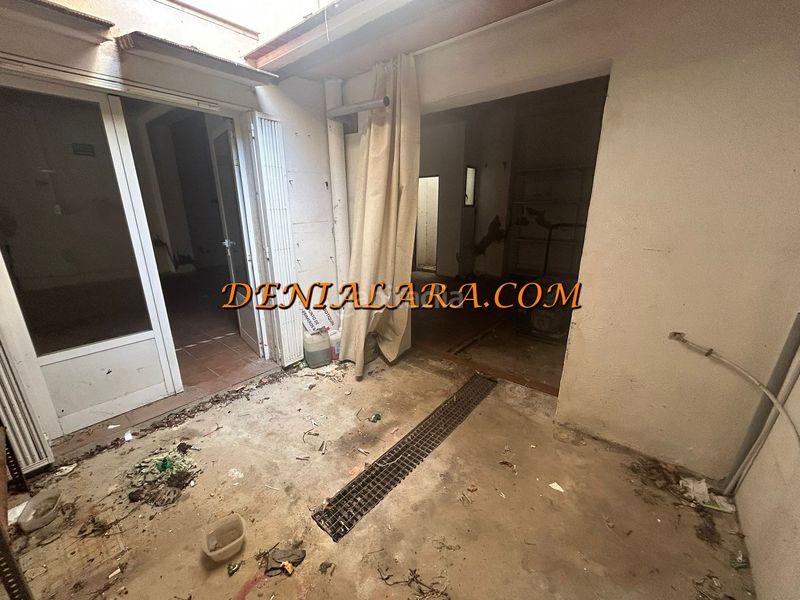 Foto b4d8a2ad-131a-4e08-b9ee-6e494cefb5c4. Pis a Centro Urbano Dénia