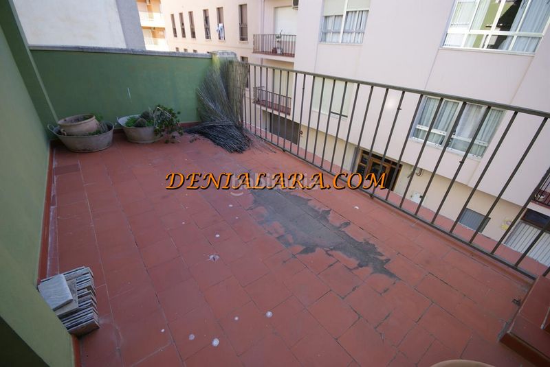 Foto 280e0732-f963-49d6-8261-fa9f4f0d0153. Edifici a Centro Urbano Dénia