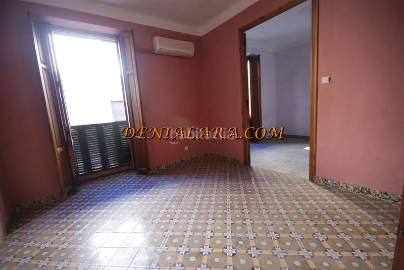 Foto 33f2070a-28e6-4c37-a236-d9acbbf36730. Edifici a Centro Urbano Dénia