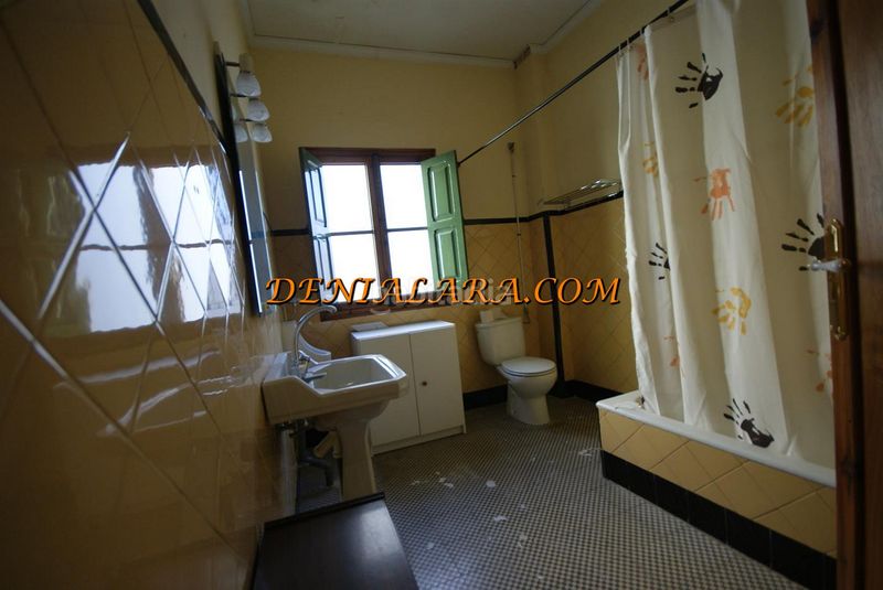Foto 6bb96c12-da3c-4051-991d-59654d25f038. Edifici a Centro Urbano Dénia