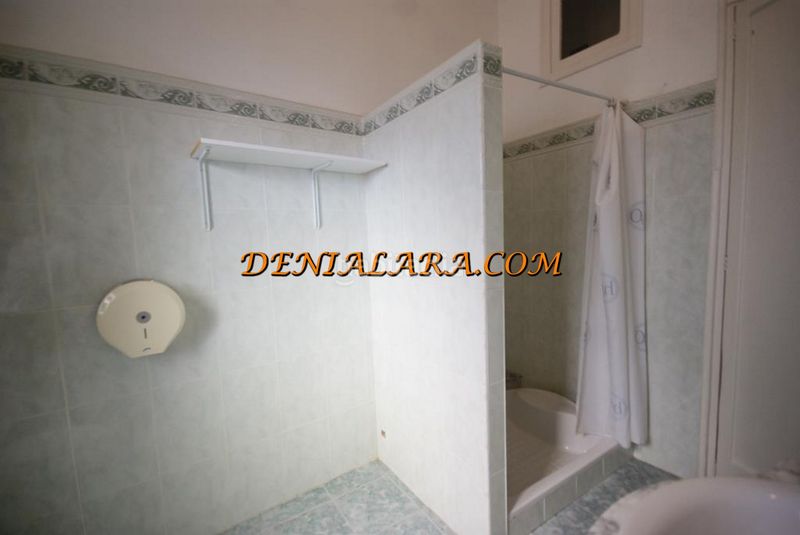 Foto bed0185e-d5e7-43e2-b633-70b120967082. Edifici a Centro Urbano Dénia