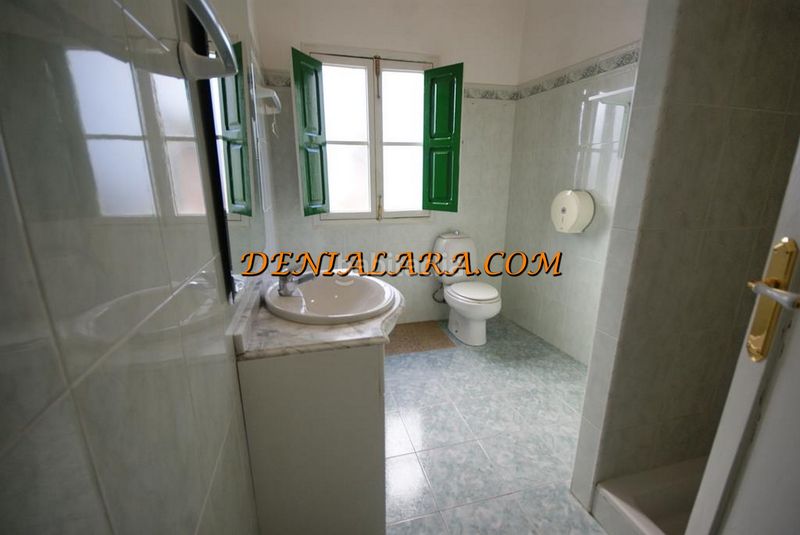 Foto f3f86b4d-3ee1-4f18-9551-e7e8ecbe7ce8. Edifici a Centro Urbano Dénia