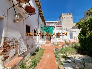 Haus in Verger (el). Gran propiedad con casa de pueblo, nave/almacén y vivienda indep