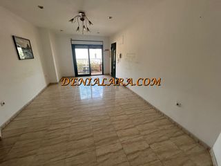 Rent Ground floor in Ondara. Planta baja en alquiler anual de 3 habitaciones y 2 baños  // on