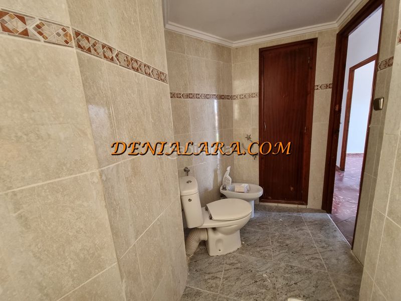 Foto cc5fe919-e45a-41ed-b0f1-ca0b924626d1. Pis a Centro Urbano Dénia