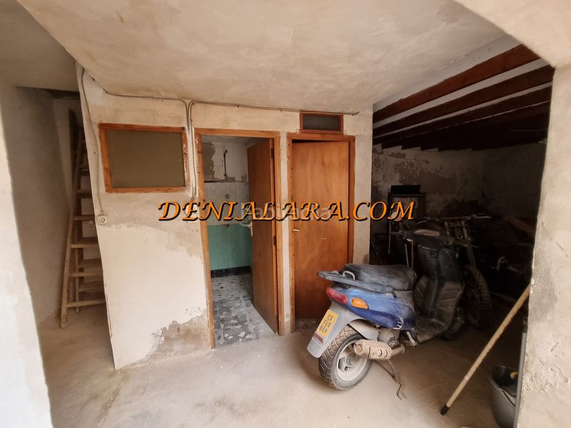 Foto 4a789d1d-7aeb-4eb9-b327-e1a52e3d9116. Casa amb xemeneia a Centro Pedreguer