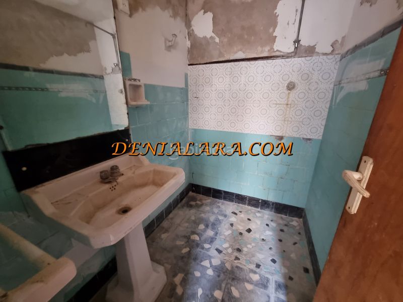 Foto 509aa9de-5189-485a-8fa5-382dc0600cb2. Casa amb xemeneia a Centro Pedreguer