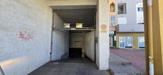 Autoparkplatz in Avinguda de gandia 15. Se vende plaza de garaje subterránea
