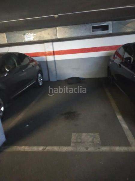 Foto ca6118b7-588a-466a-a4b4-1b5c6def3146. Posto auto in Centre Hospitalet de Llobregat (L´)