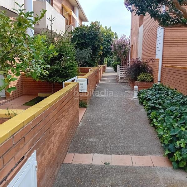 Foto acf9d953-4bd1-4553-ac77-ad73a05ffc3d. Casa adosada magnifico adosado calle la resclosa en Cabrils