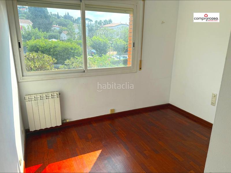 Foto dac8854a-8c5b-441e-a067-74feaa34b142. Casa adosada magnifico adosado calle la resclosa en Cabrils