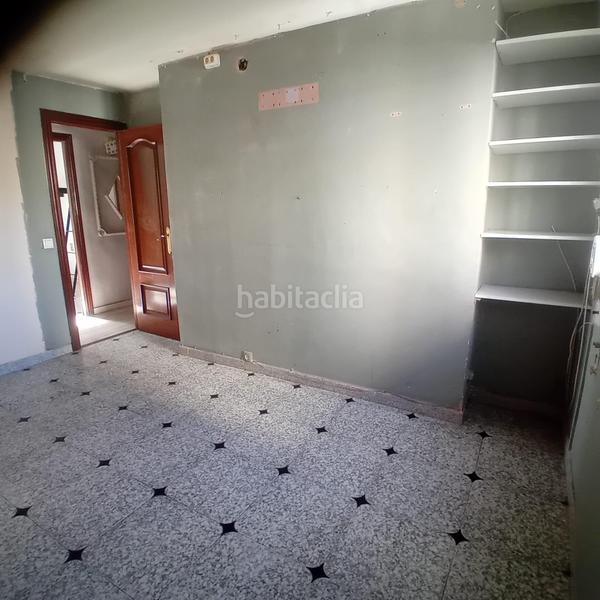 Foto 928185bc-e851-4f3d-8bf8-9d1783aa5dd0. Piso rambla marina vistas dspejadas en Bellvitge Hospitalet de Llobregat (L´)