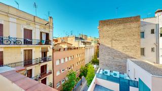 Attique  Carrer de la creu dels molers. Ático con dos terrazas