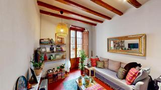 Loft  Carrer del portal nou. Piso vendido alquilado