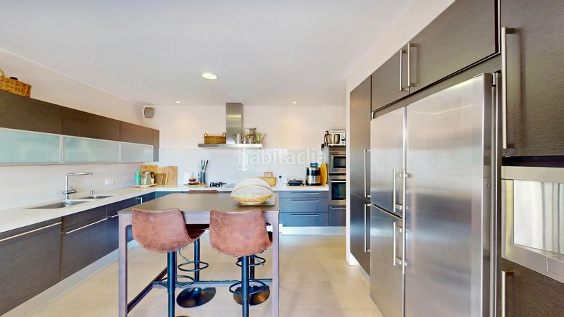 Foto 00e2be32-a6a4-4b20-b1d7-b400663b61fa. Casa amb calefacció aparcament piscina a Matadepera