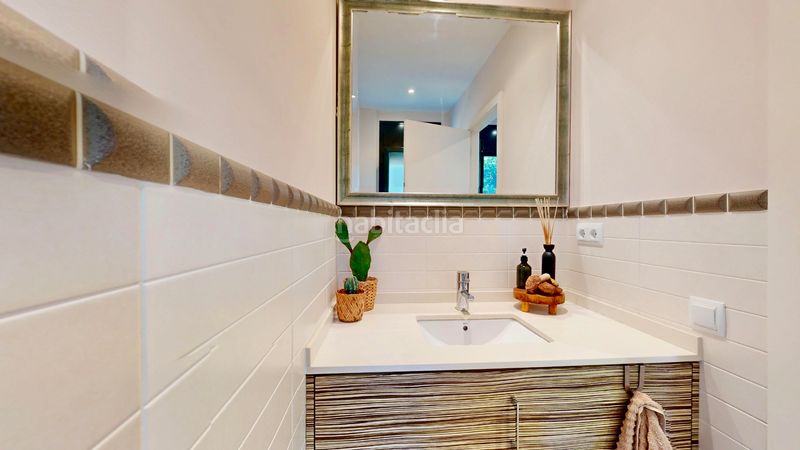 Foto 2d23f2de-263c-46f6-bbed-fb203070da51. Casa amb calefacció aparcament piscina a Matadepera