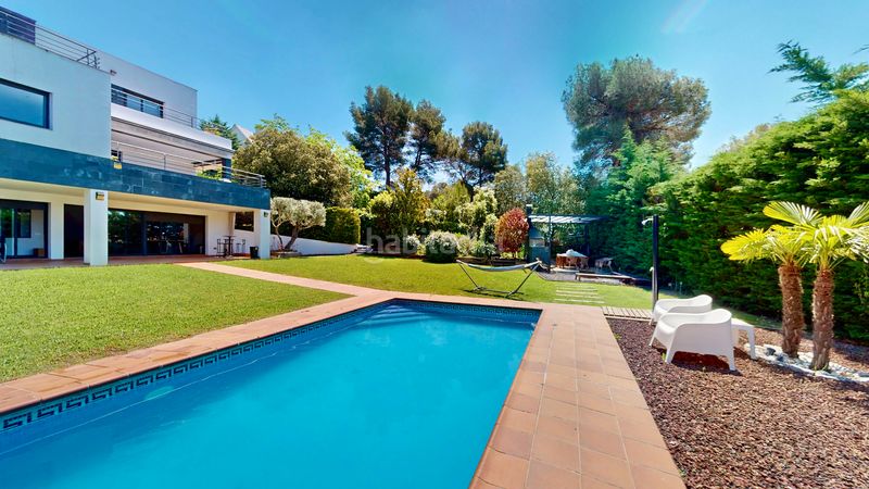 Foto 30010817-71ee-4926-b0d0-e4abd531537d. Casa amb calefacció aparcament piscina a Matadepera