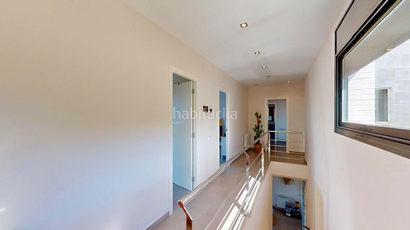 Foto 39750d9d-9981-4472-9418-6d7526ecc8c5. Casa amb calefacció aparcament piscina a Matadepera