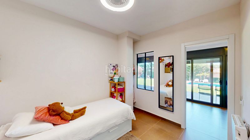 Foto 8e2fce4b-ebd8-436e-8978-32eed7a5ff07. Casa amb calefacció aparcament piscina a Matadepera