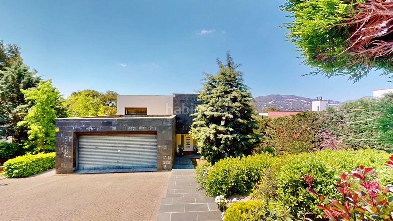 Foto e81ad129-8574-4e43-8daf-fa29d68fc396. Casa amb calefacció aparcament piscina a Matadepera