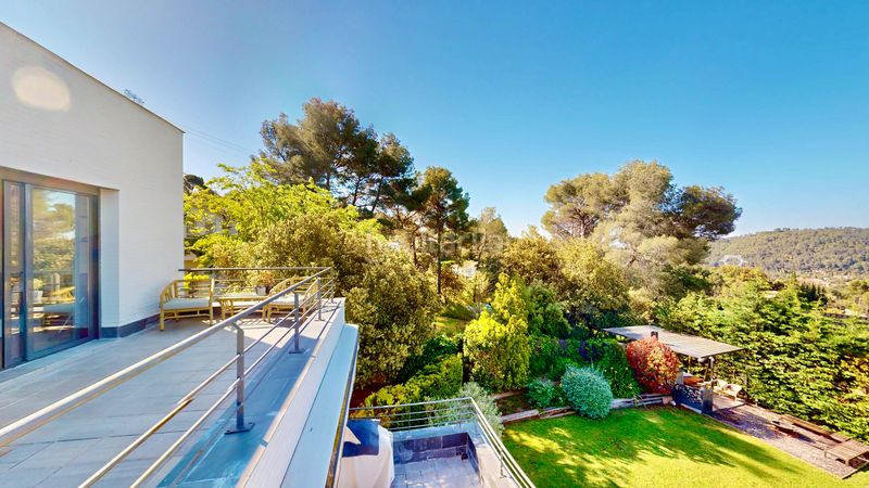 Foto f696688e-9e51-4f3e-8b44-7c6e9cdaa7d0. Casa amb calefacció aparcament piscina a Matadepera