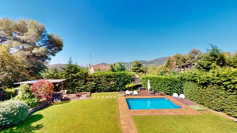 Foto fbb2d152-ba6d-4bed-858a-908b9231d875. Casa amb calefacció aparcament piscina a Matadepera