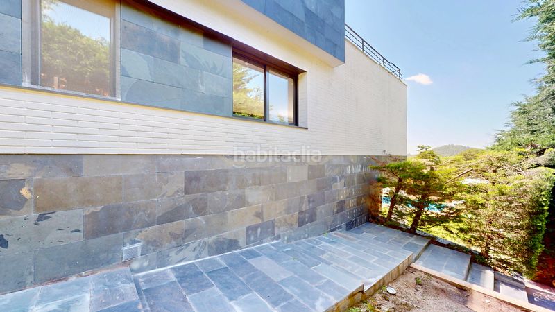 Foto 4154e59e-6acd-4038-8618-82e06a2426ff. Casa amb calefacció aparcament piscina a Matadepera