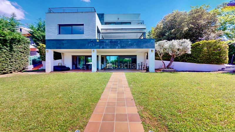 Foto bfd30326-dbed-49d6-a648-4c1b4989ac97. Casa amb calefacció aparcament piscina a Matadepera
