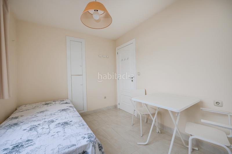 Foto 1ac12b24-702b-409e-8d32-d48bfb472648. Dachwohnung in avenida jaime i el conquistador 34 in Campello (el)