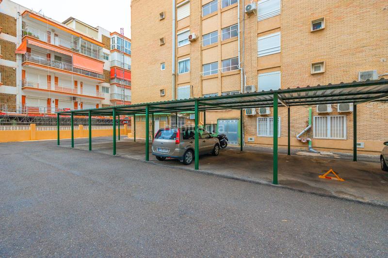 Foto 312b3b3e-1016-4d08-881d-d88c3f176d69. Dachwohnung in avenida jaime i el conquistador 34 in Campello (el)