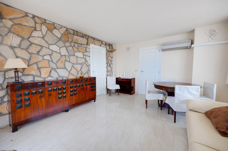 Foto 483adc05-15f9-4ae4-af44-02377c8c129d. Dachwohnung in avenida jaime i el conquistador 34 in Campello (el)