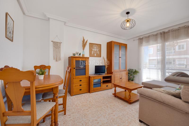 Foto 1226758d-9a8c-477f-ab0e-a073c2ab9fce. Appartement dans avenida diego ramírez pastor 13 dans Torrevieja
