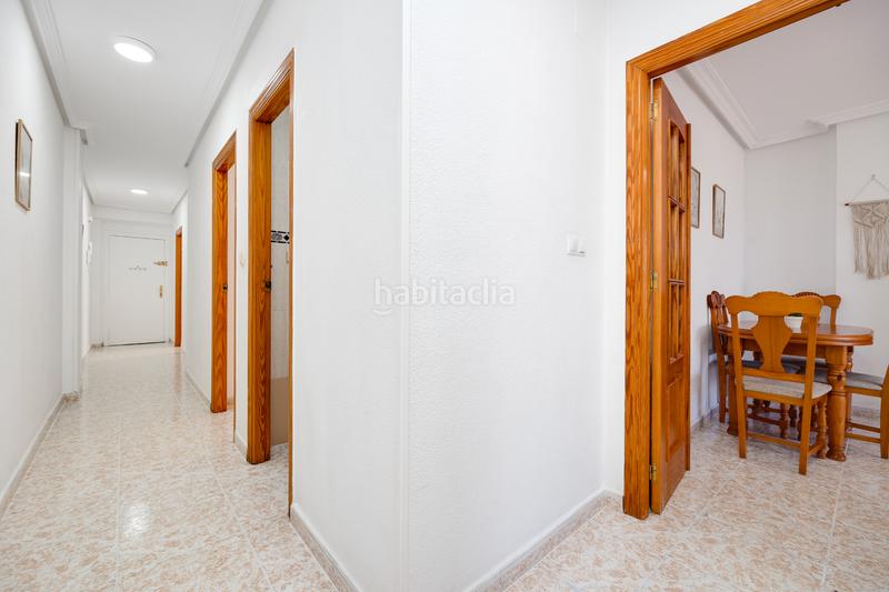 Foto 283675ed-7c0b-4b37-aea1-5b3cd35de1c4. Appartement dans avenida diego ramírez pastor 13 dans Torrevieja