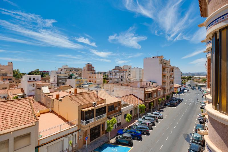 Foto 863650d9-5ae3-4856-8d0b-1fed27fc2a82. Appartement dans avenida diego ramírez pastor 13 dans Torrevieja