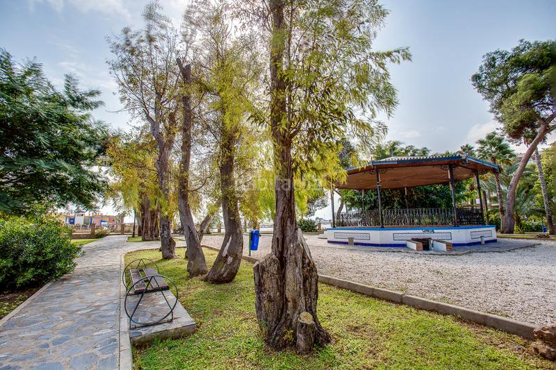 Foto b737a8bd-c072-4185-a47c-0b9f62844f81. Appartement dans avenida diego ramírez pastor 13 dans Torrevieja