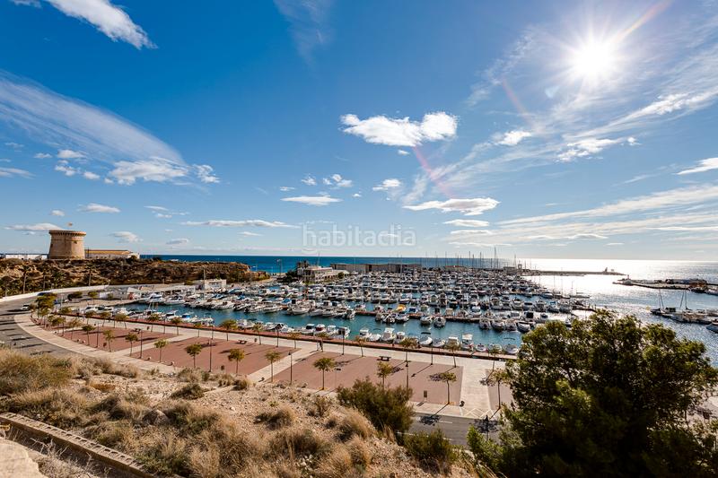 Foto 307aa4f1-309e-4e04-a772-ee5930516a18. Dachwohnung in carrer d'azorín 1 in Campello Playa Campello (el)