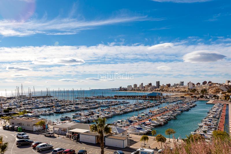 Foto 4a61ad18-d328-4d4f-af77-5a83d43c9091. Dachwohnung in carrer d'azorín 1 in Campello Playa Campello (el)