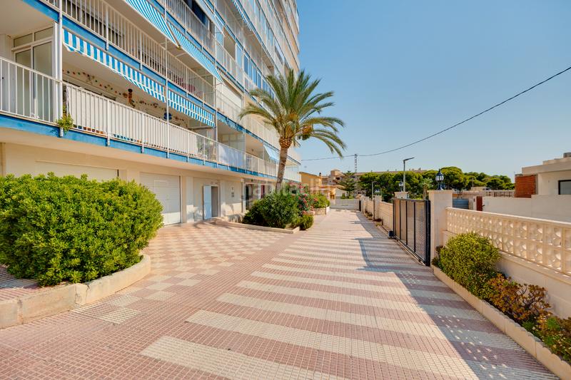 Foto 98f30587-4d3d-4b82-93ba-cea13d8cdb51. Dachwohnung in carrer d'azorín 1 in Campello Playa Campello (el)