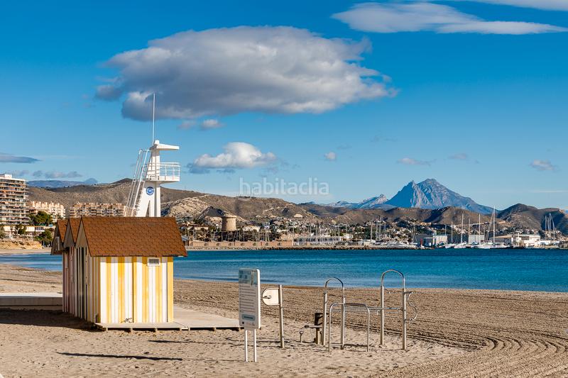 Foto ed0e288e-3a9e-4548-82f1-5a9183686220. Dachwohnung in carrer d'azorín 1 in Campello Playa Campello (el)