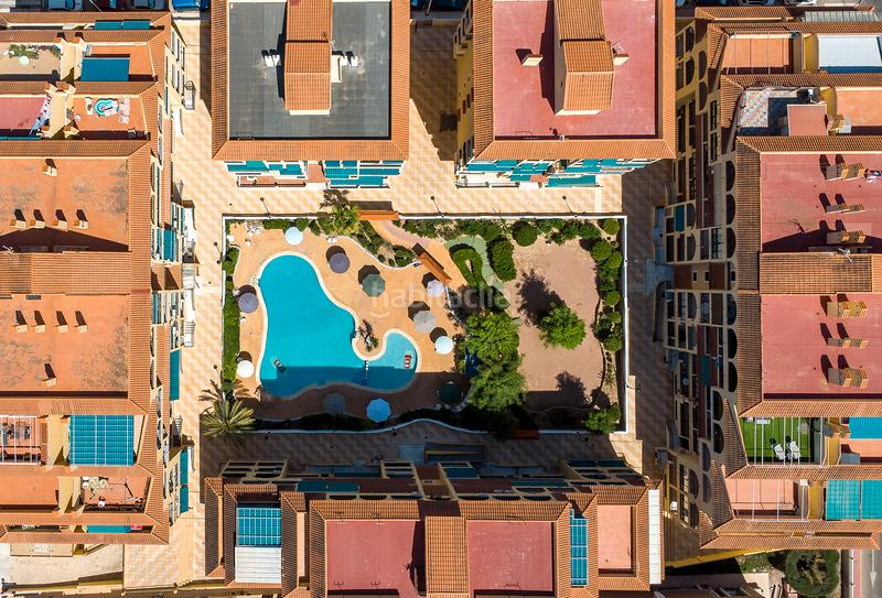 Foto 00f7e880-0b5a-456e-bf4e-62089eb3bbc4. Apartament a avenida de holanda 38 a Los Europeos Torrevieja