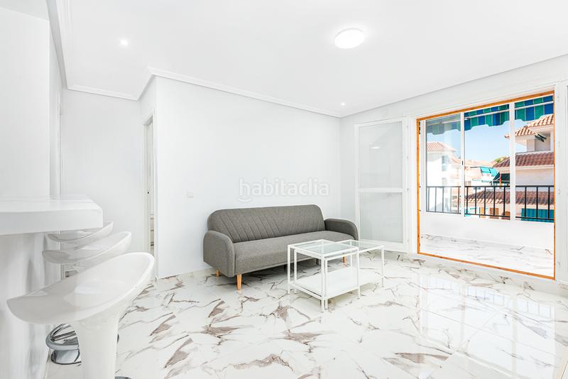 Foto 56dc36cf-d9b8-47a7-b6db-d356b202be88. Apartament a avenida de holanda 38 a Los Europeos Torrevieja