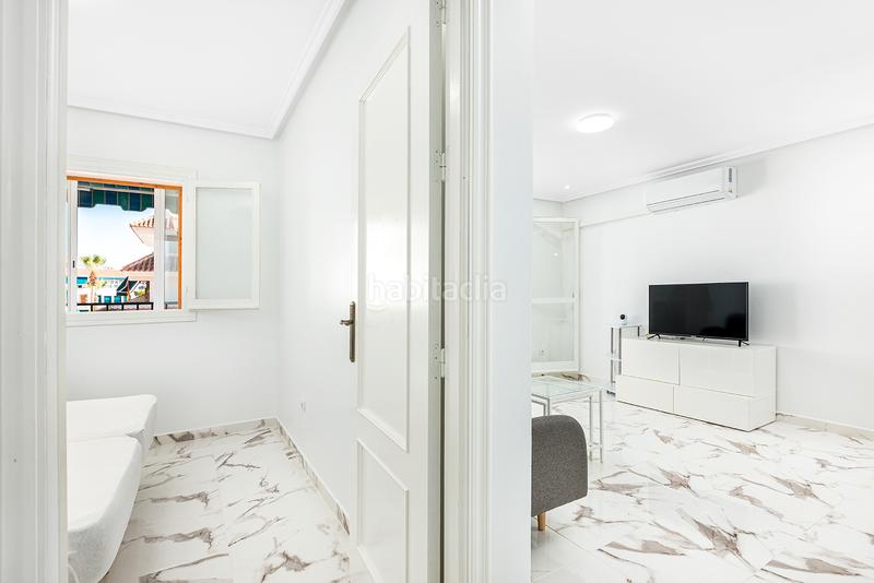 Foto 72cfda43-248a-4f46-ae25-c67751de6c5f. Apartament a avenida de holanda 38 a Los Europeos Torrevieja