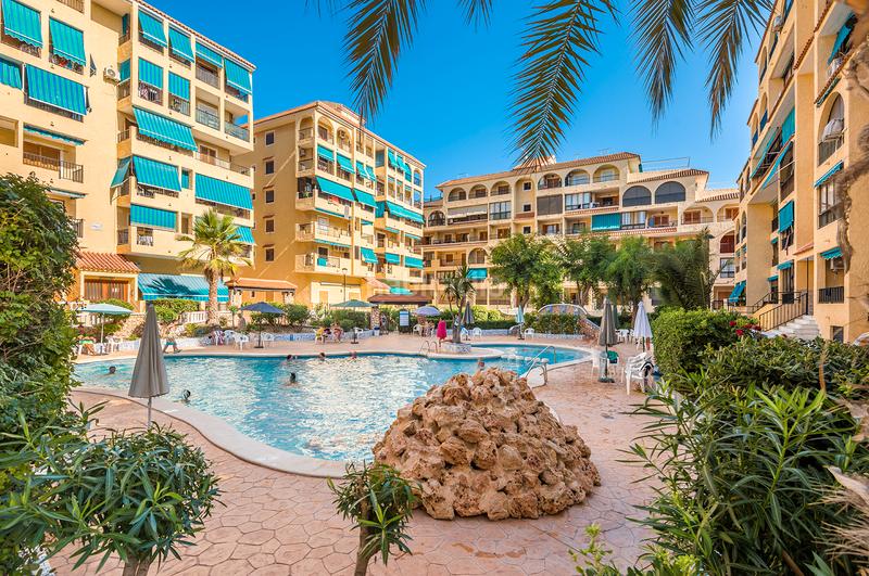 Foto 78cc13f1-9cbb-4bf5-973c-ce64299b7d6d. Apartament a avenida de holanda 38 a Los Europeos Torrevieja