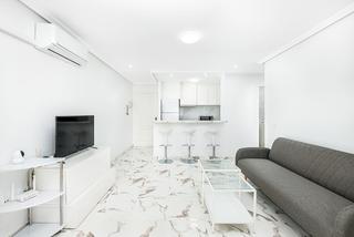Apartament en Avenida de holanda 38. Magnfico apartamento reformado y soleado en la mata, torrevieja
