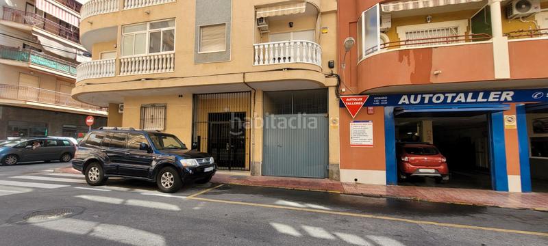 Foto 019d2c1d-20f9-4b41-b433-52117a70a223. Parking voiture dans calle bergantin 32 dans Avenida Habaneras - Curva de Palangre Torrevieja