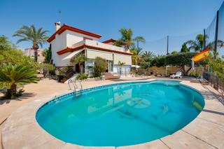 Chalet  Carrer del vespre. Chalet en campo de golf bonalba